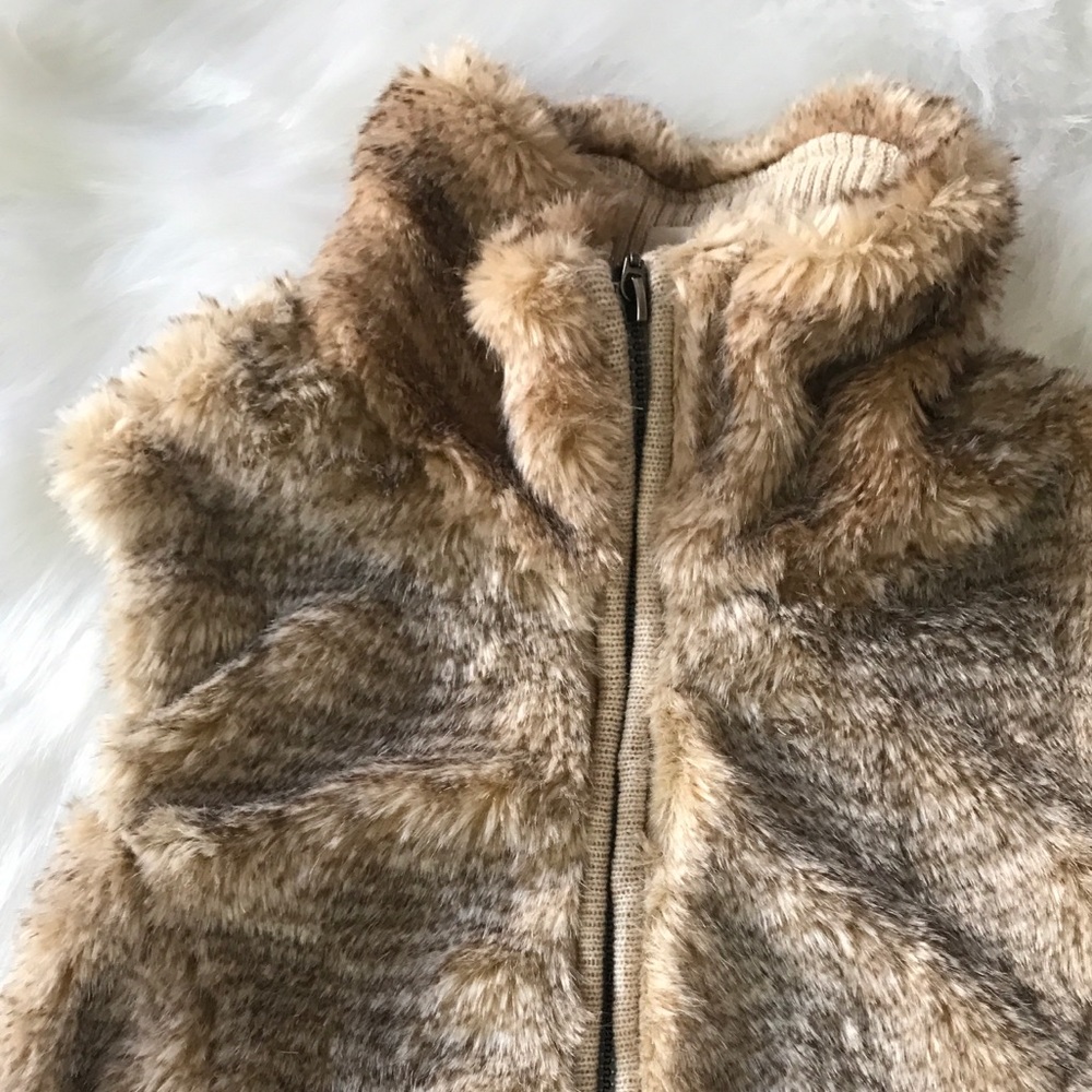 ｆａｕｘ ｆｕｒ ｖｅｓｔ - Picture 4 of 8